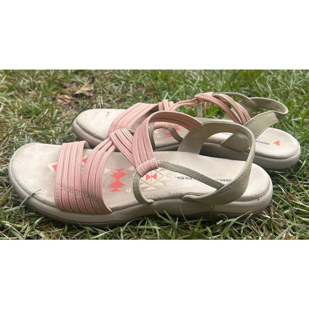 Skechers Women’s Reggae Slim Simply Stretch Sandals Coral Strappy Comfort size 8